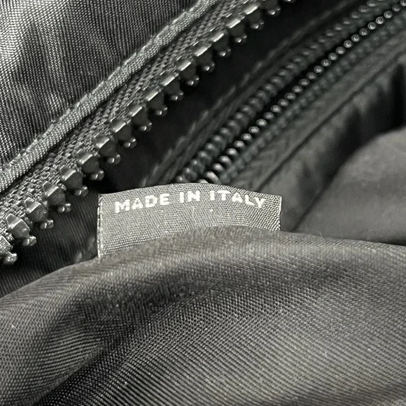 Prada Authentic Logo Stripe Messenger Bag Tessuto - Picture 11 of 16